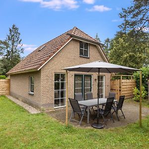 Comfortabel Vakantiehuis In Het Bos Op De Veluwe